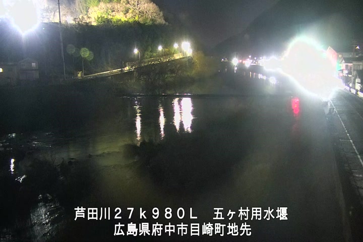 02月21日19時00分