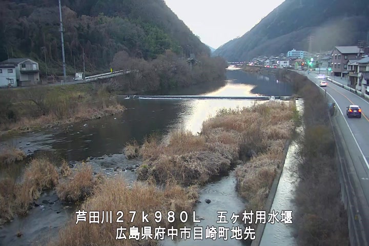 02月22日18時00分