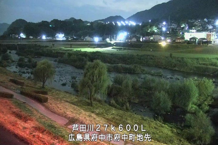 11月05日04時00分