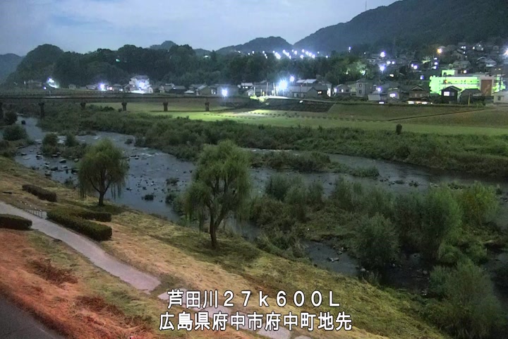 11月05日23時00分