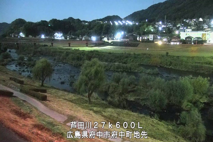 11月06日21時00分