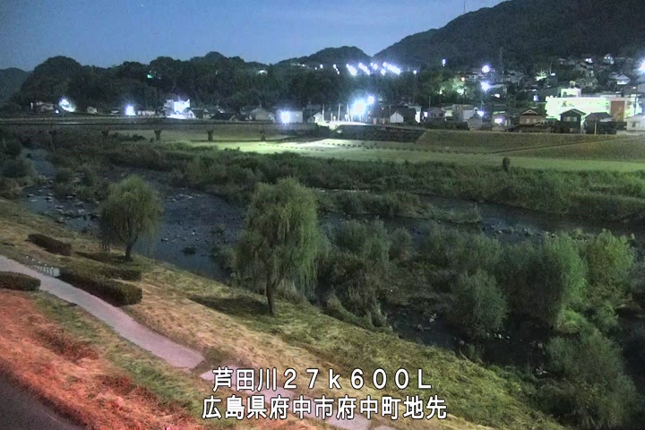 11月07日04時00分