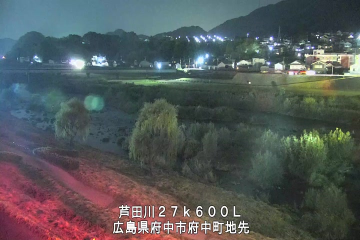 11月08日18時00分