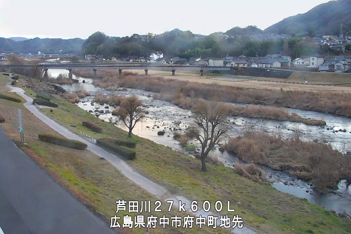 01月05日17時00分