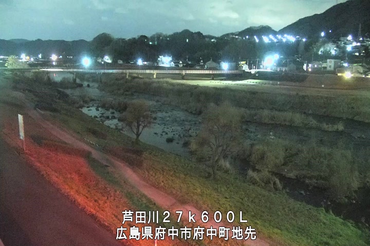 01月05日21時00分