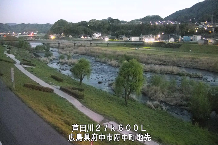 04月08日19時00分