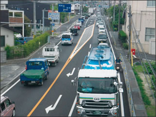 和木町（栄橋南詰交差点付近）の状況