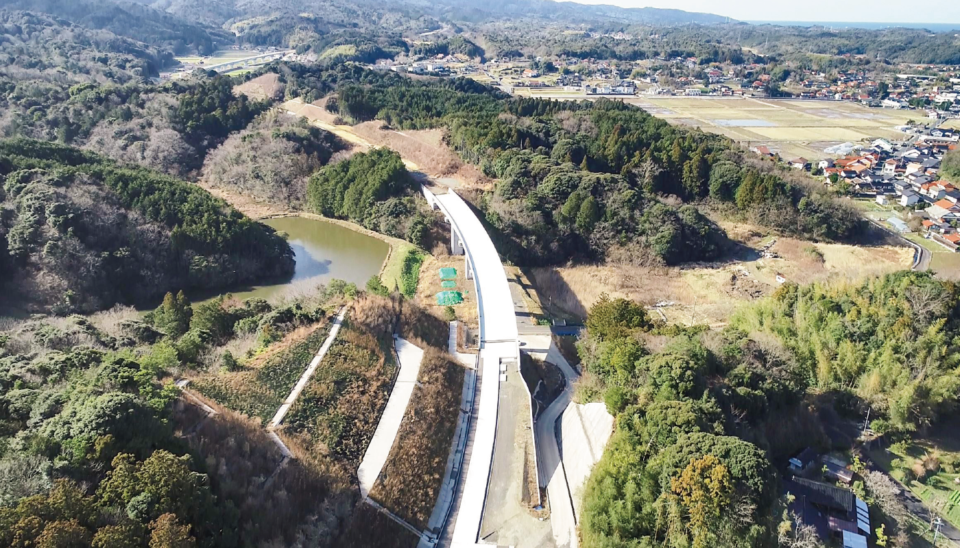 出雲・湖陵道路