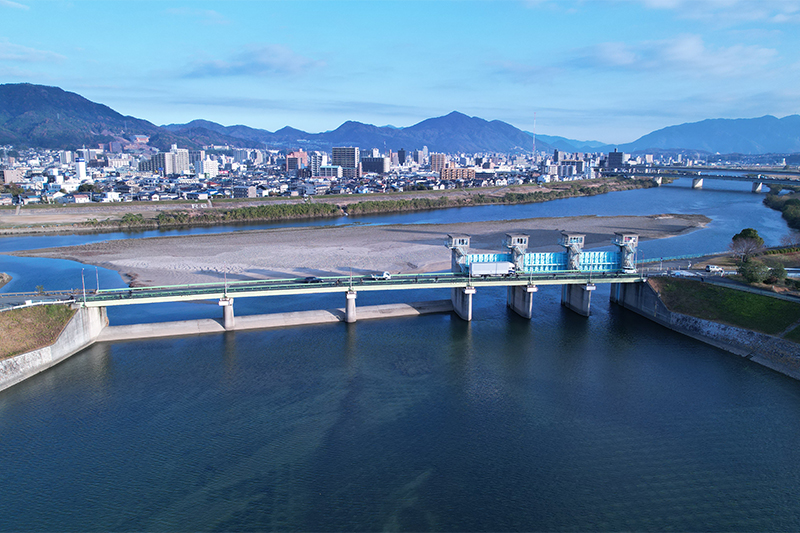 2.Oshiba Floodgate