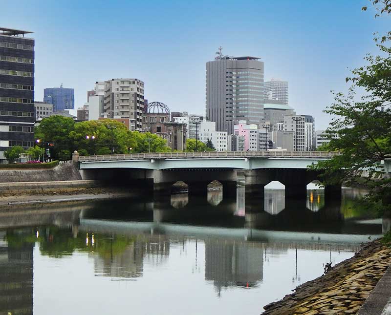 Aioi-bashi Bridge area