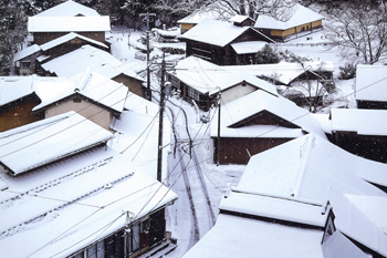 【作品名】雪のたたら里 撮影者：門脇 正晃 様 夢街道ルネサンス認定地区名：たたら歴史街道･吉田町と鉄師田部家（島根県雲南市吉田町）