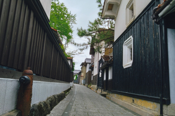 【作品名】穏やかな街道の日常 撮影者：松本 浩志 様 夢街道ルネサンス認定地区名：若桜清流通り（鳥取県八頭郡若桜町）