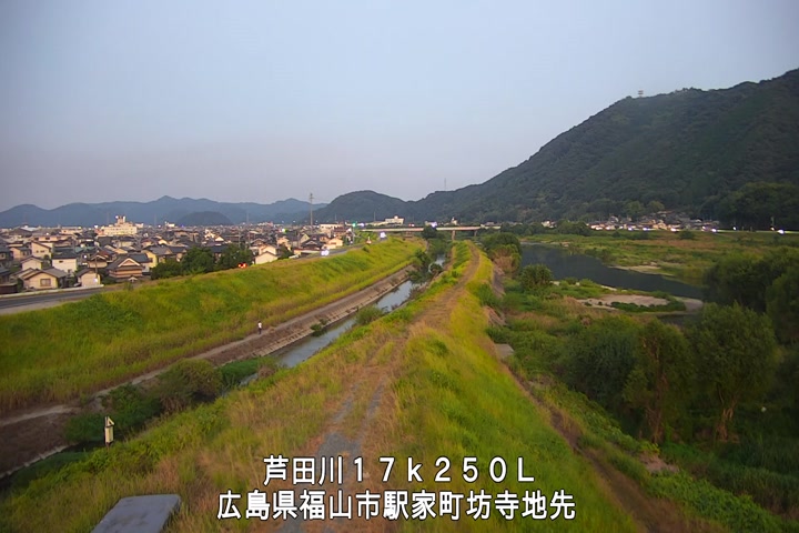 08月24日19時00分