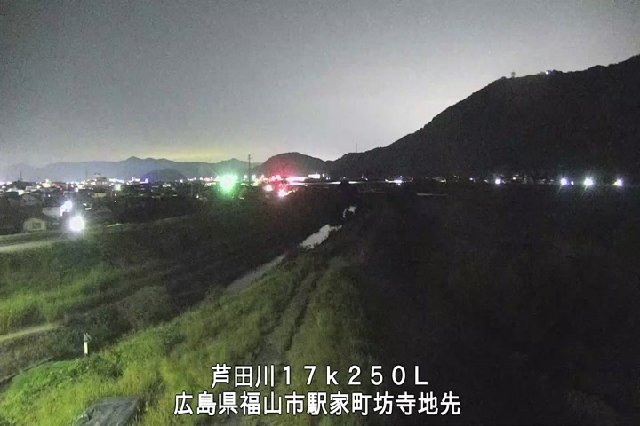 08月25日03時00分