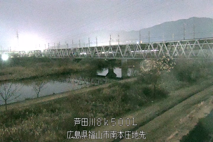 02月15日06時00分