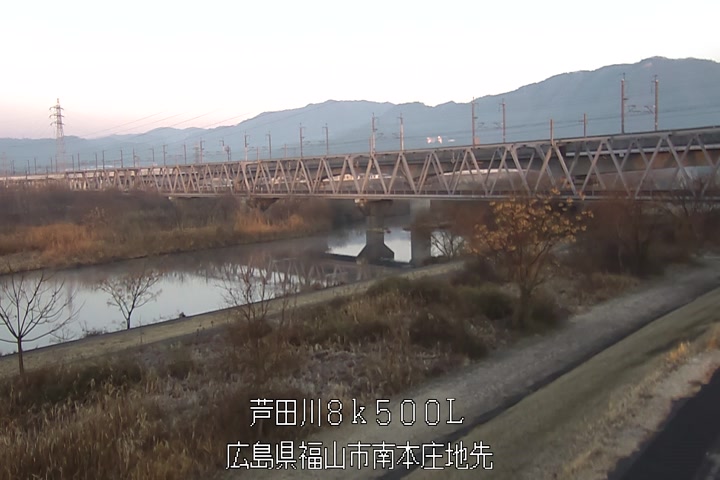 02月22日07時00分