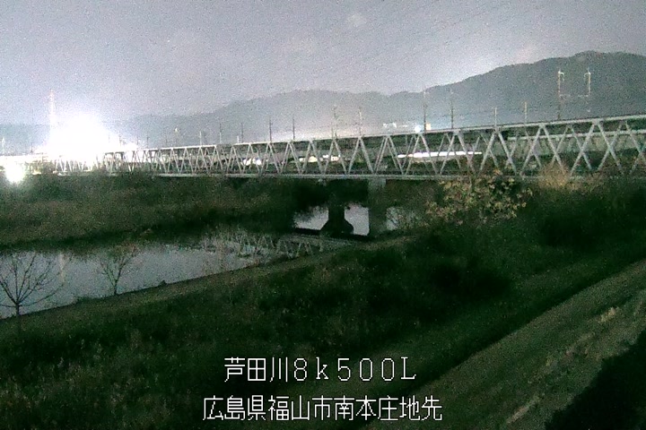 02月22日21時00分