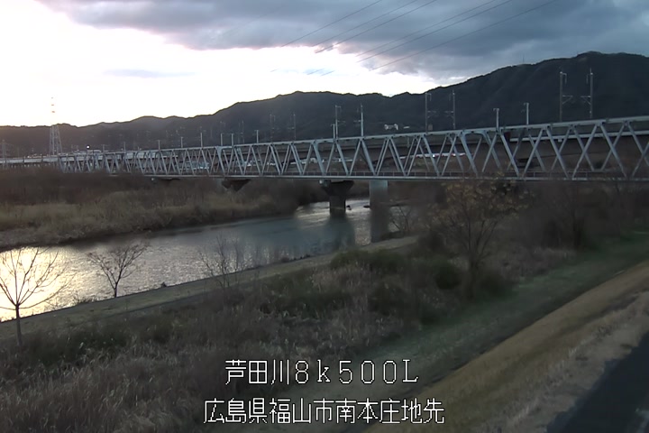 03月04日18時00分