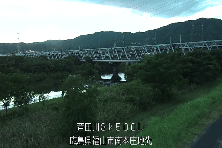 08月17日19時00分