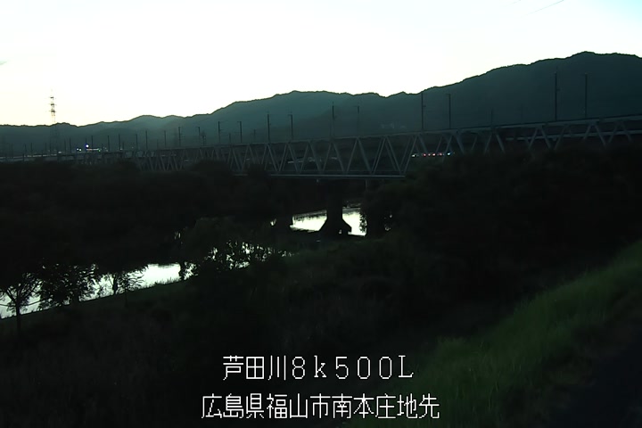 08月25日19時00分