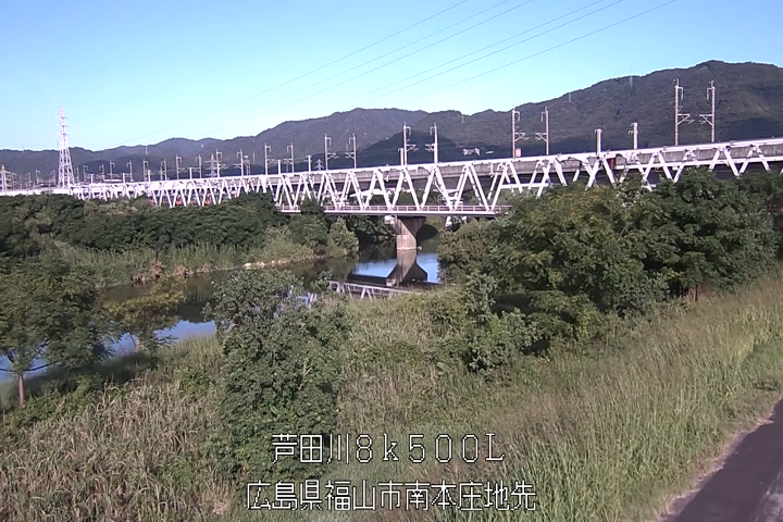 10月03日08時00分