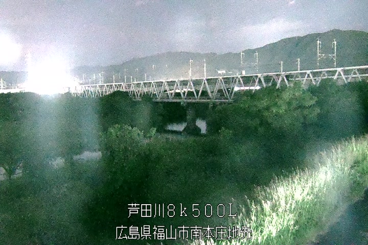 10月03日21時00分