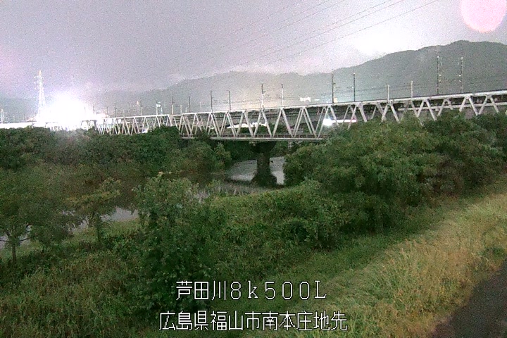 10月04日21時00分