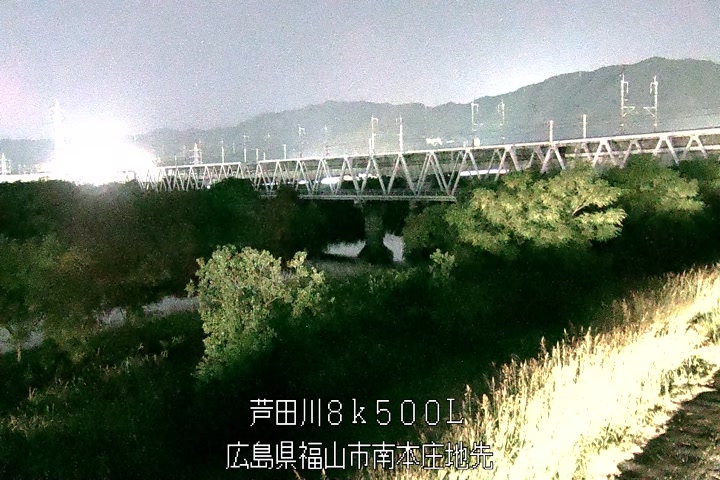 10月08日19時00分