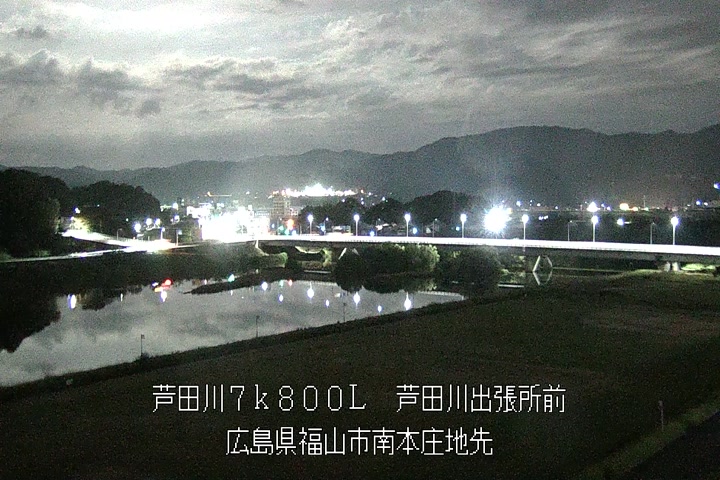 11月05日04時00分