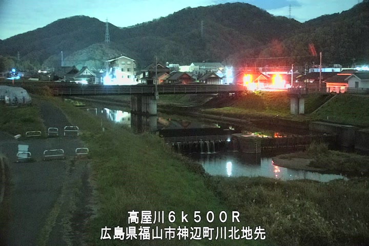 12月04日22時00分