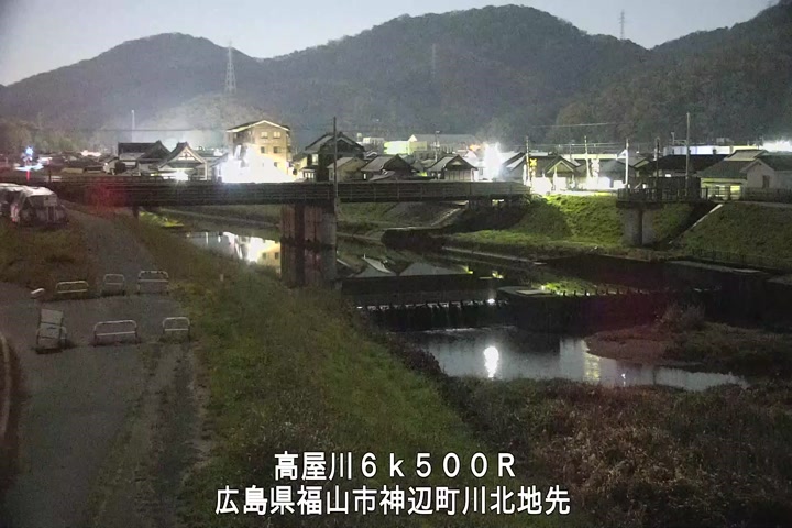 12月06日22時00分