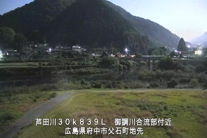 11月04日02時00分