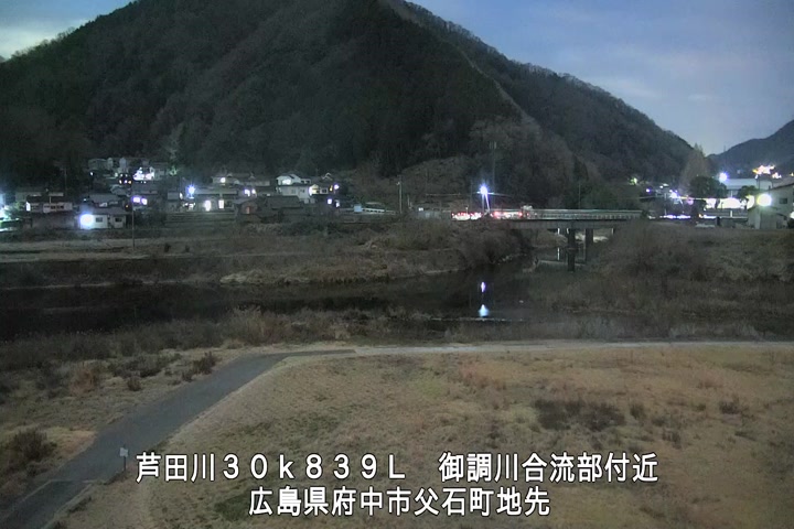 01月28日19時00分