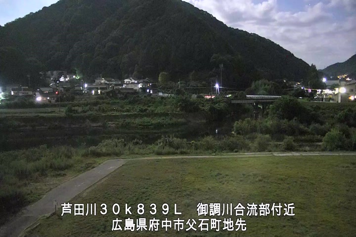 08月25日22時00分