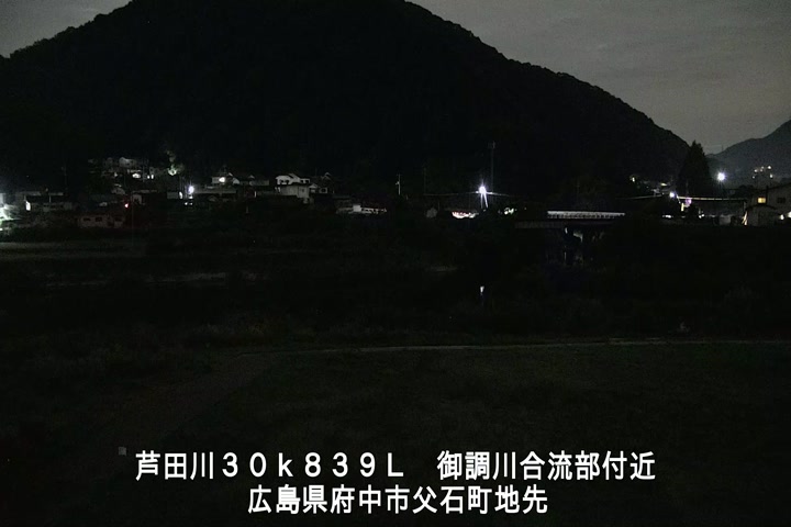 09月25日03時00分
