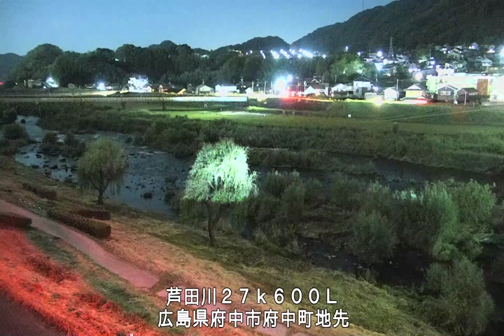 11月03日19時00分