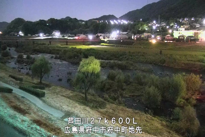 11月03日21時00分