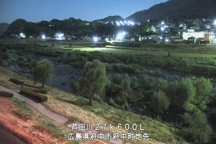 11月04日01時00分