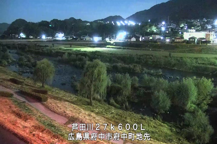 11月04日03時00分