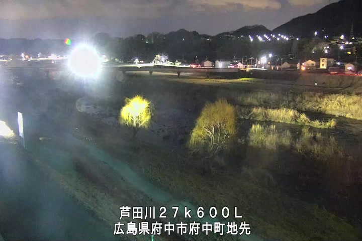 01月05日18時00分