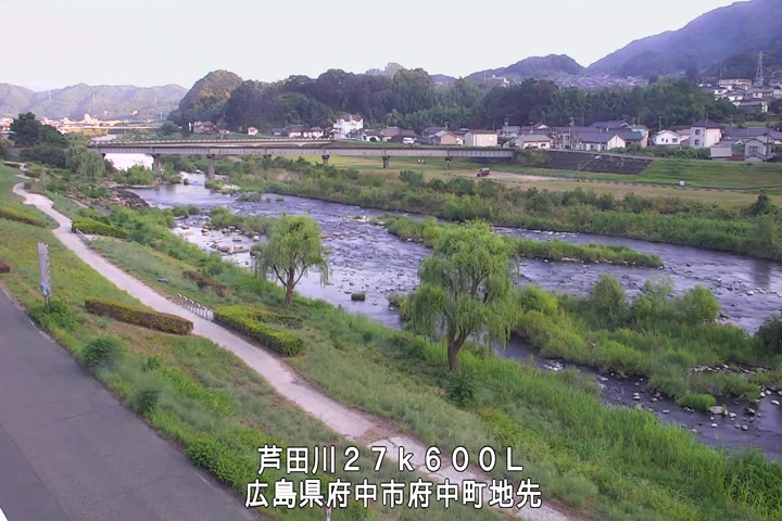08月22日18時00分