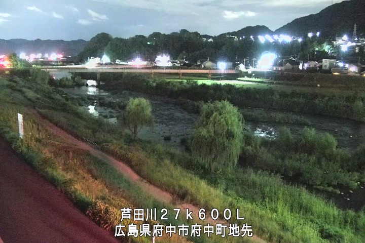 10月03日21時00分