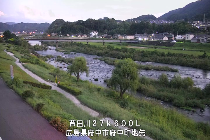 10月06日18時00分