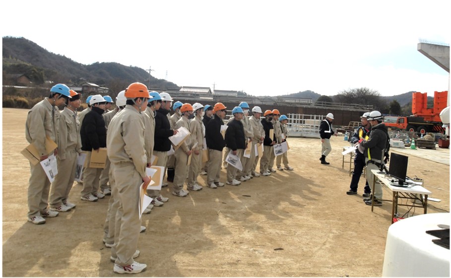 高校生を対象とした現場見学会を開催しました！～ICT施工・DX技術の体験～/