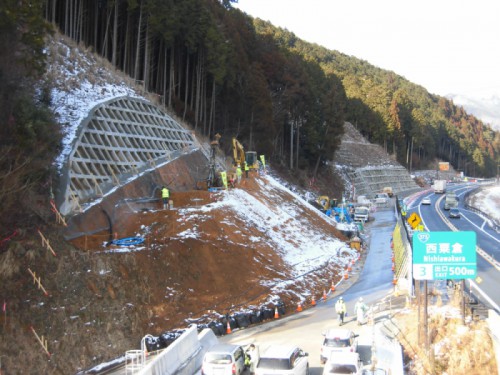 	西粟倉村で鳥取自動車道の車線を増やす工事をしています！！vol.3	/