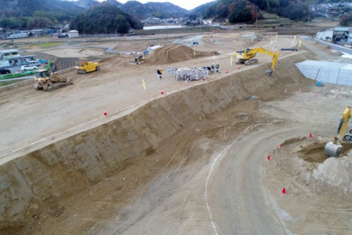 	玉島笠岡道路～リアルな工事現場を見学～	/