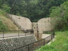 相田2号砂防堰堤