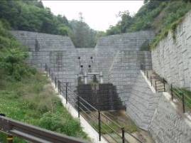 宮園1号砂防堰堤